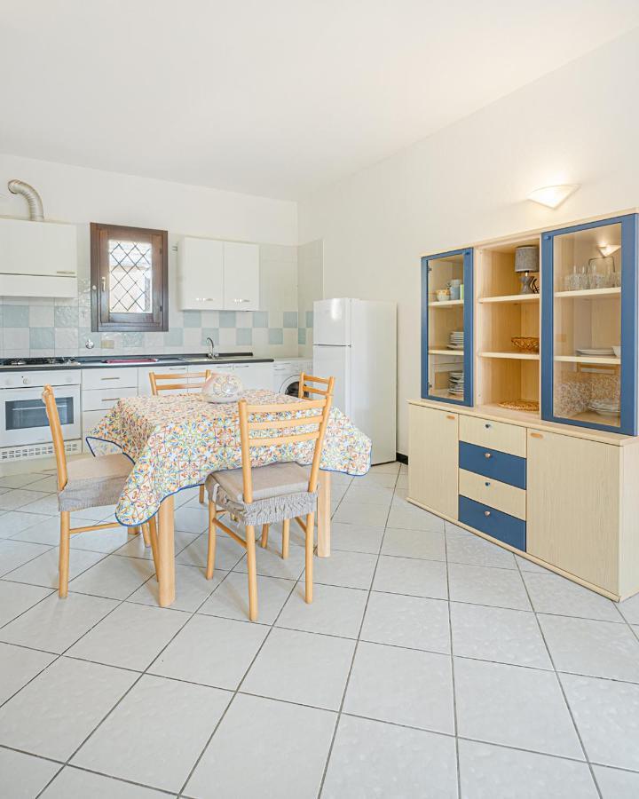Ambra Holiday Rooms San Teodoro  Bagian luar foto